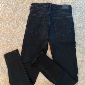 American Eagle Black skinny jeans